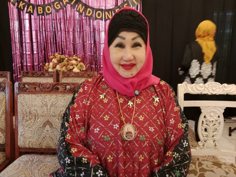 Dewi Motik. Foto: Ratih/PeluangNews