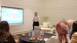 Pendiri One Life + Integrated Health Center, dr. Hafiza Fikri, SpDVE, FINSD, PGC-LIM. Foto: Ratih/PeluangNews