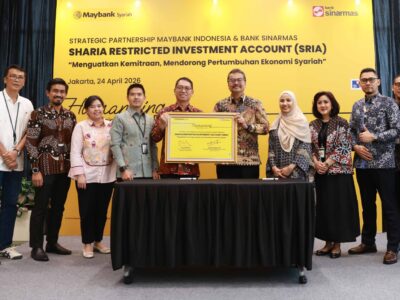Maybank Indonesia & Bank Sinarmas Sepakati Kerja Sama SRIA