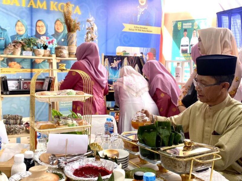 Wali Kota Batam Amsakar Achmad