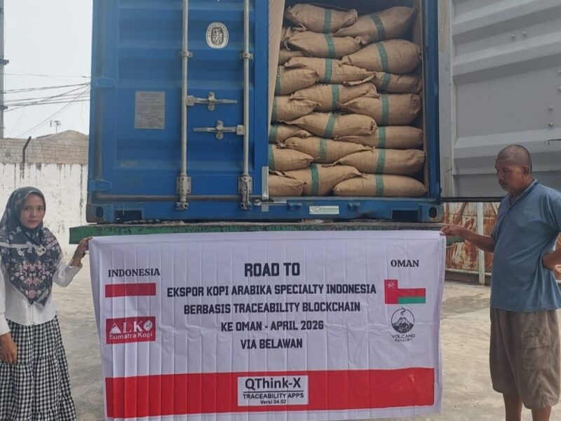 ALKO ekspor kopi melalui udara. Foto: ist