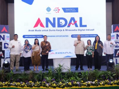Peluncuran Andal.