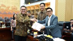 Mendag Budi Santoso dalam Rapat Kerja bersama Komisi VI DPR RI.