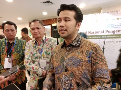 Wakil Gubernur Jawa Timur Emil Elestianto Dardak. Foto: Ratih/PeluangNews