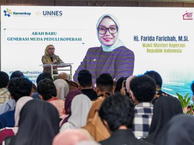 Wamenkop Ajak Mahasiswa UNNES Jadi Penggerak Koperasi Merah Putih