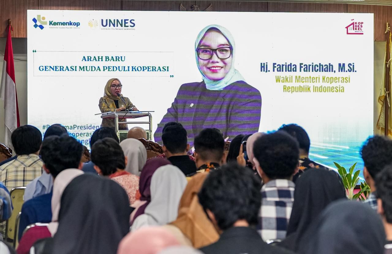 Wamenkop Ajak Mahasiswa UNNES Jadi Penggerak Koperasi Merah Putih