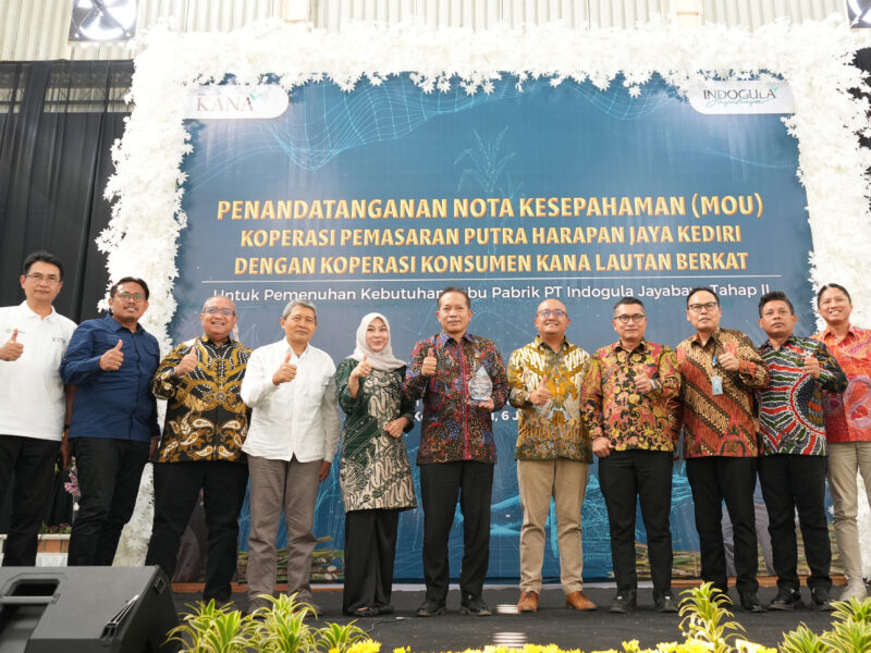 Menkop Ferry Dukung Hilirisasi Tebu dan Gula, Dua Koperasi di Kediri Kelola 22 Ribu Hektare Lahan Tebu