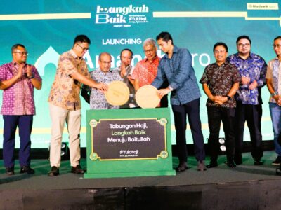 Maybank Indonesia Gandeng Muslim Pro Permudah Tabungan Haji