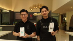 Willy Low dan Mikael Jasin.