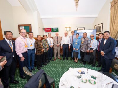 OJK Perkuat Keuangan Hijau, Bidik Posisi Strategis Indonesia di Pasar Global