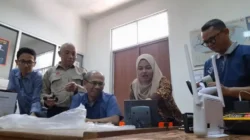 Kunjungan penjajakan kerja sama yang dilaksanakan Pusat Riset Iklim dan Atmosfer (PRIMA) BRIN ke FSM UNDIP. Foto: humas