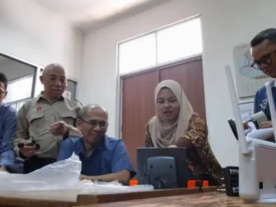 BRIN Gandeng Undip Kembangkan AI Prediksi Hujan Ekstrem