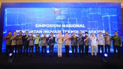 Ketua Dewan Komisioner OJK Friderica Widyasari Dewi, dalam Simposium Nasional dan Forum Konsultasi Stakeholder Pengembangan dan Penguatan Inovasi Teknologi Sektor Keuangan, Aset Keuangan Digital, dan Aset Kripto (IAKD), yang diselenggarakan OJK bersama Asosiasi Blockchain Indonesia (ABI) dengan tema “Memperkuat Landasan Regulasi dan Kolaborasi Ekosistem Menuju Industri IAKD yang Inovatif, Berintegritas, Aman, dan Berkelanjutan” di Jakarta, Kamis.