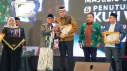 Presdir Koperasi BMI Group Kambara Raih MUI Award 2026 Kategori Ekonomi Umat