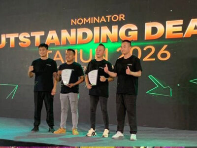 Raih Outstanding Dealer Award