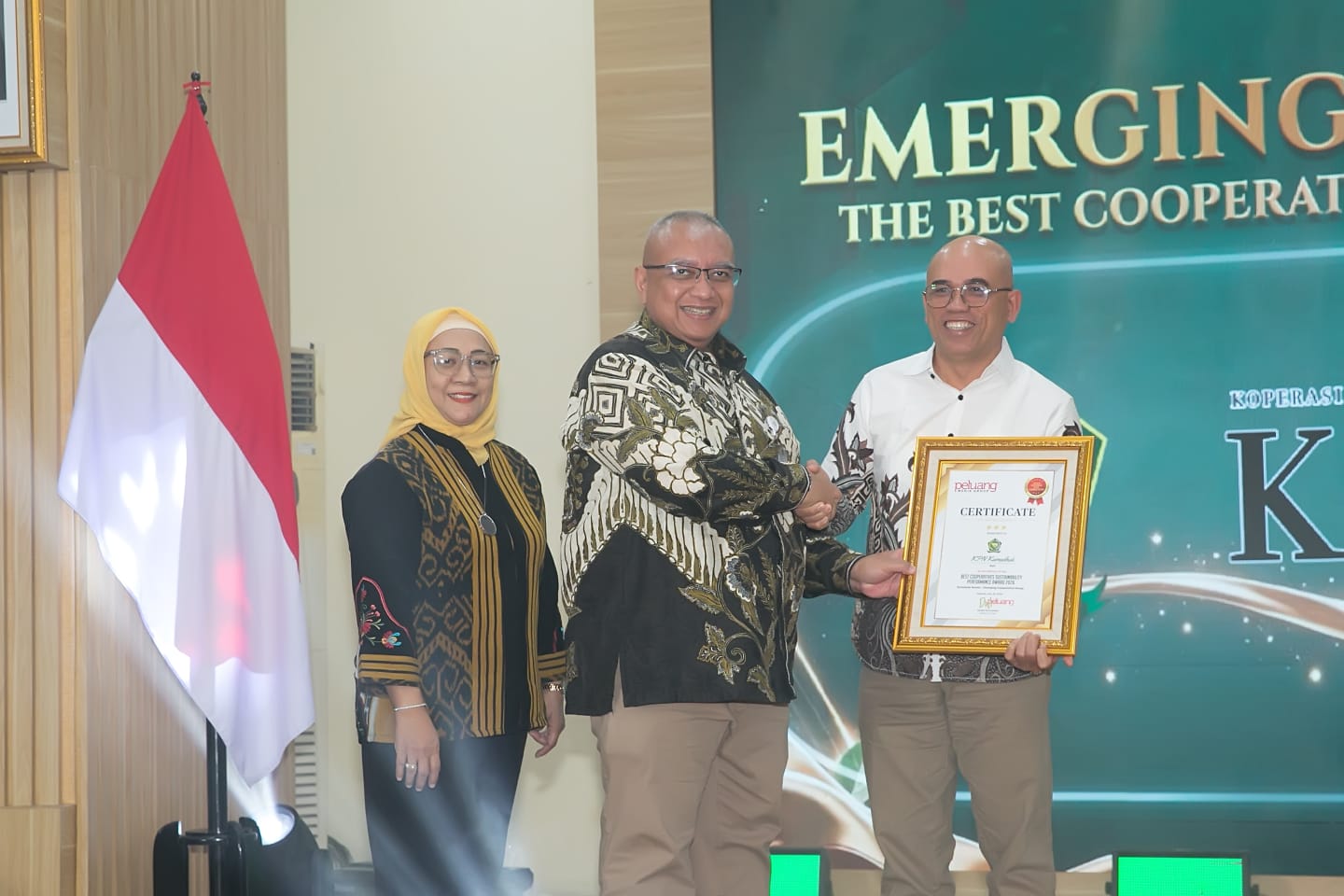 KPN Kamadhuk Raih Tiga Gelar Terbaik di Best Cooperatives Sustainability Performance Award 2026