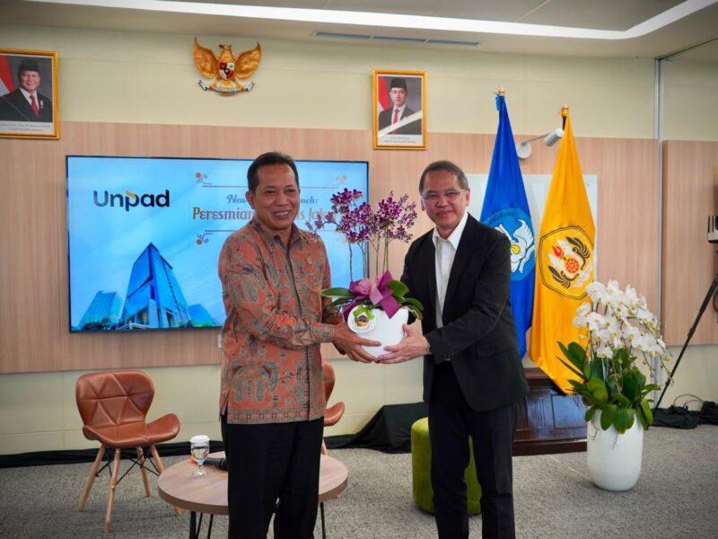 Menkop Ferry Apresiasi Unpad Kampus Jakarta, Dorong Cetak SDM Unggul untuk Koperasi