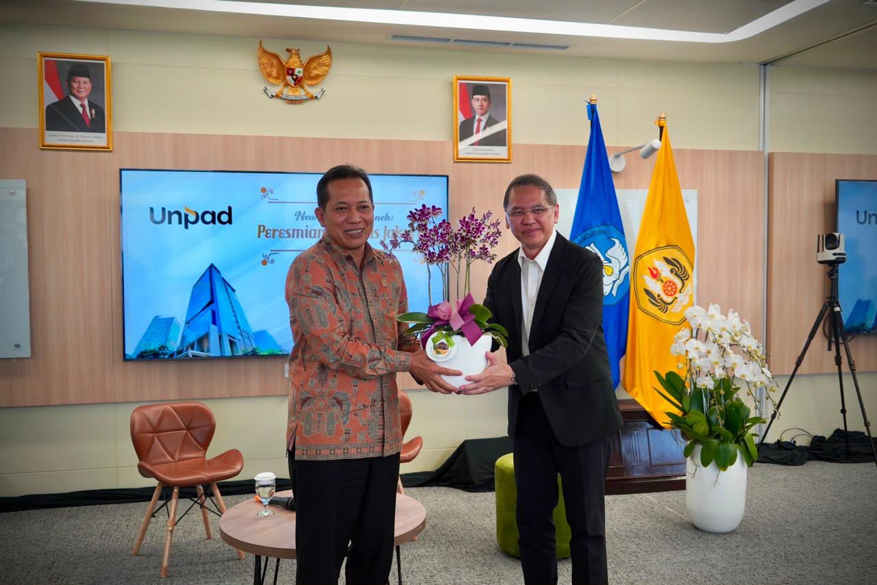 Menkop Ferry Apresiasi Unpad Kampus Jakarta, Dorong Cetak SDM Unggul untuk Koperasi