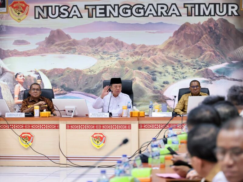 Rapat Koordinasi (Rakor) Program Kebijakan Pertanahan dan Tata Ruang bersama Gubernur, bupati, dan wali kota se-Nusa Tenggara Timur (NTT) di Kantor Gubernur NTT, Kupang, Selasa (4/8/2026).