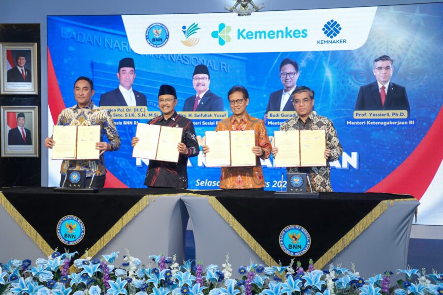 Nota Kesepahaman (MoU) tentang Sinergi Pelaksanaan Rehabilitasi dan Pascarehabilitasi bagi Pecandu, Penyalahguna, serta Korban Penyalahgunaan Narkotika, Psikotropika, dan Zat Adiktif Lainnya (Napza). Foto: humas/peluangnews