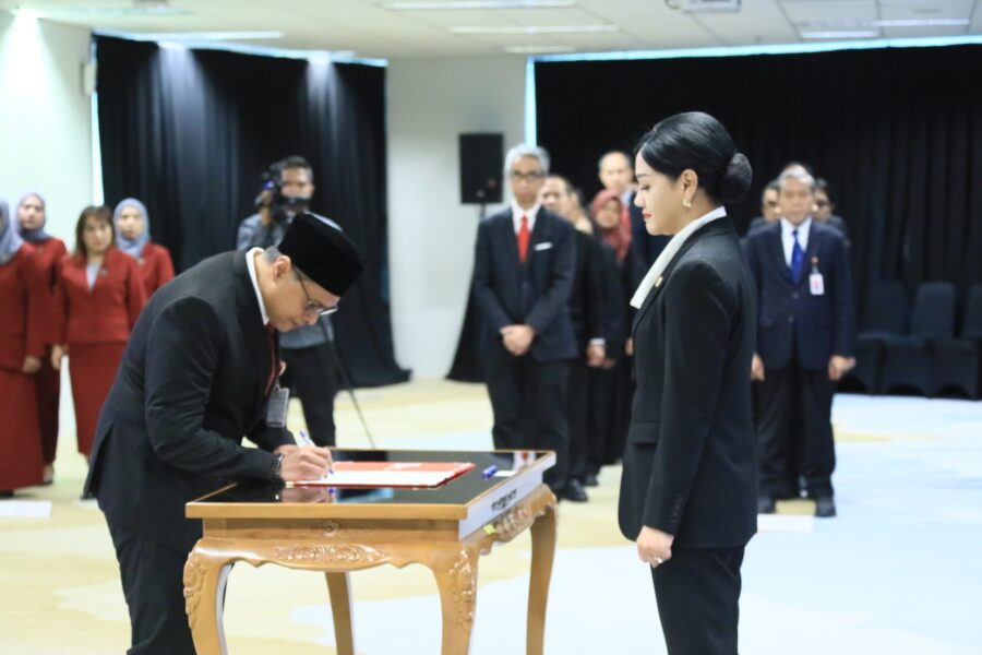 Pelantikan Deputi Komisioner Pengaturan dan Pengawasan BMKS.