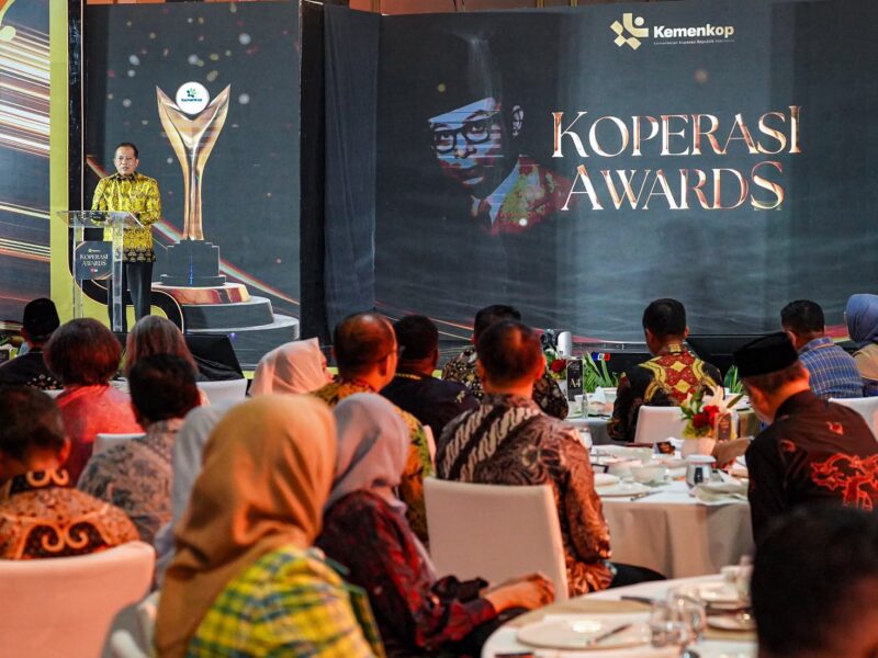Menkop Hidupkan Lagi Semangat Bung Hatta Lewat Koperasi Award 2026