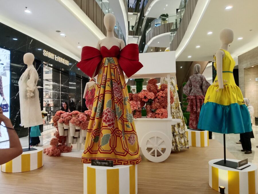 Karya-karya desainer IFDC. Foto: Ratih/peluangnews