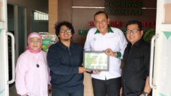 Kenangan Irsyad Muchtar, Wakaf untuk Koperasi BMI Diserahkan di Hari Ulang Tahunnya