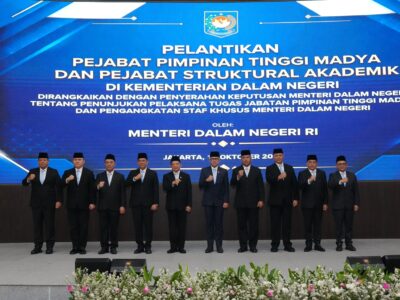 Mendagri Tekankan Loyalitas dalam Rotasi Pejabat