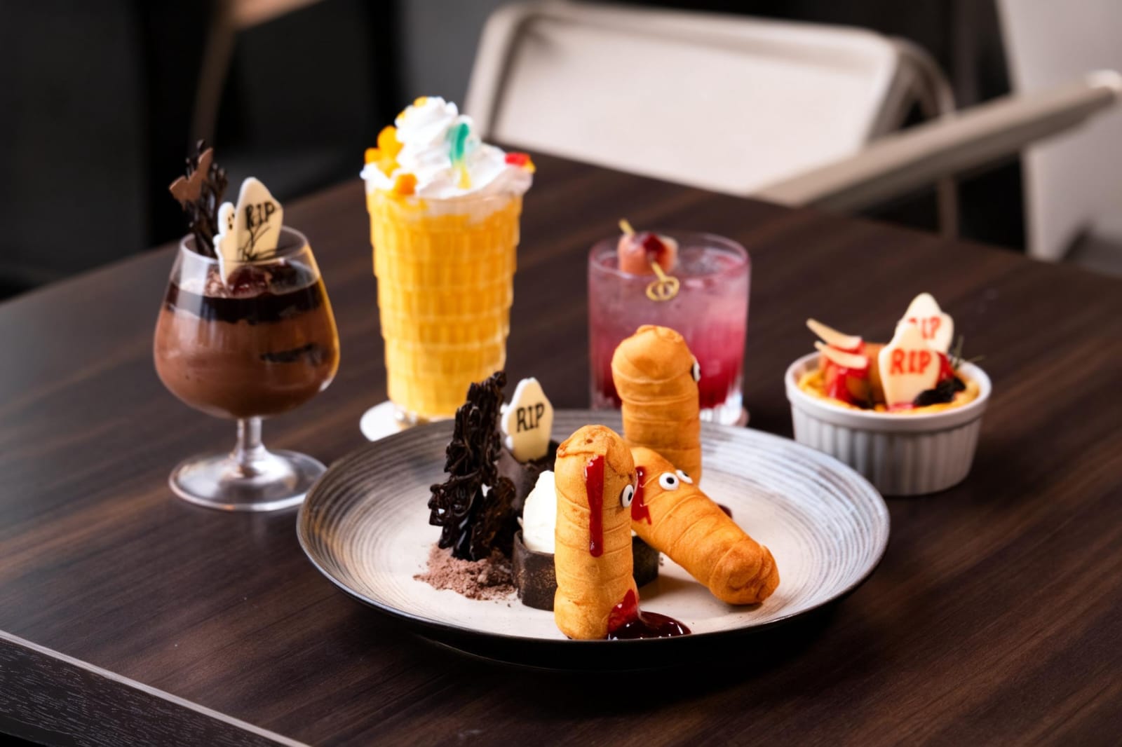 Kuliner bertema Haloween. Foto: Swiss-Belresort Dago Heritage/peluangnews