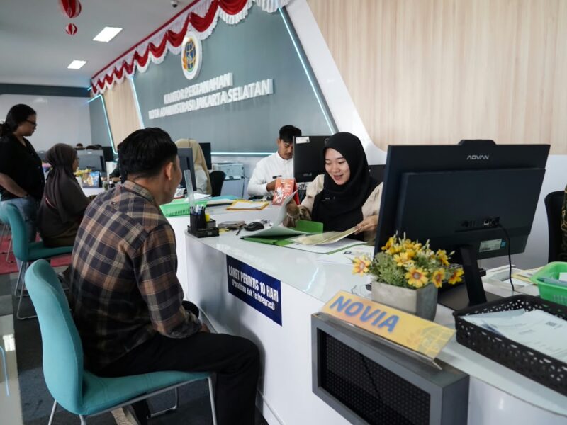 Pengurusan tanah. Foto: humas/peluangnews