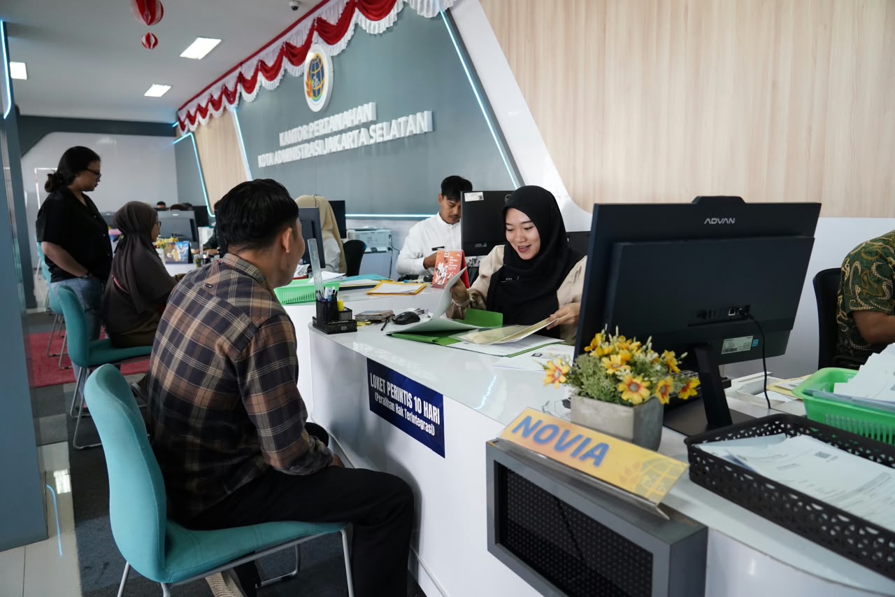 Pengurusan tanah. Foto: humas/peluangnews