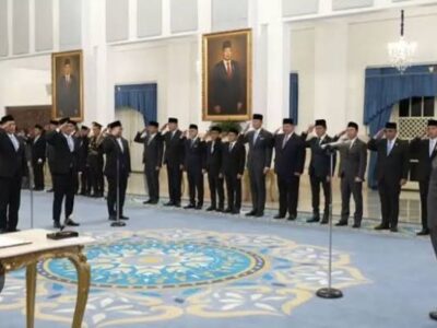 Prabowo Kembali Merombak Kabinet Merah Putih