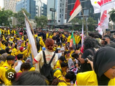 Mahasiswa UI dan UGM Gelar Aksi di Jakarta, Evaluasi Dua Tahun Prabowo-Gibran