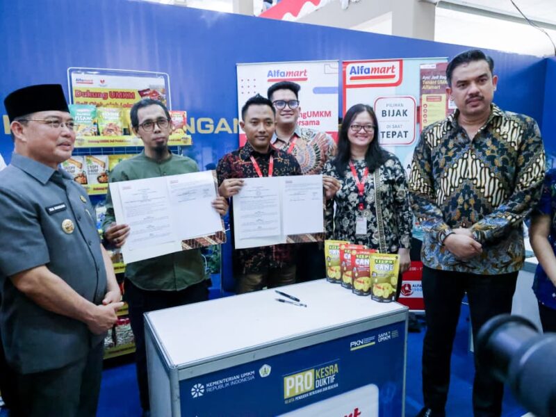 Kementerian UMKM Genjot Wirausaha Muda di Kalbar, UMKM Korban Karhutla Dibantu Pulih