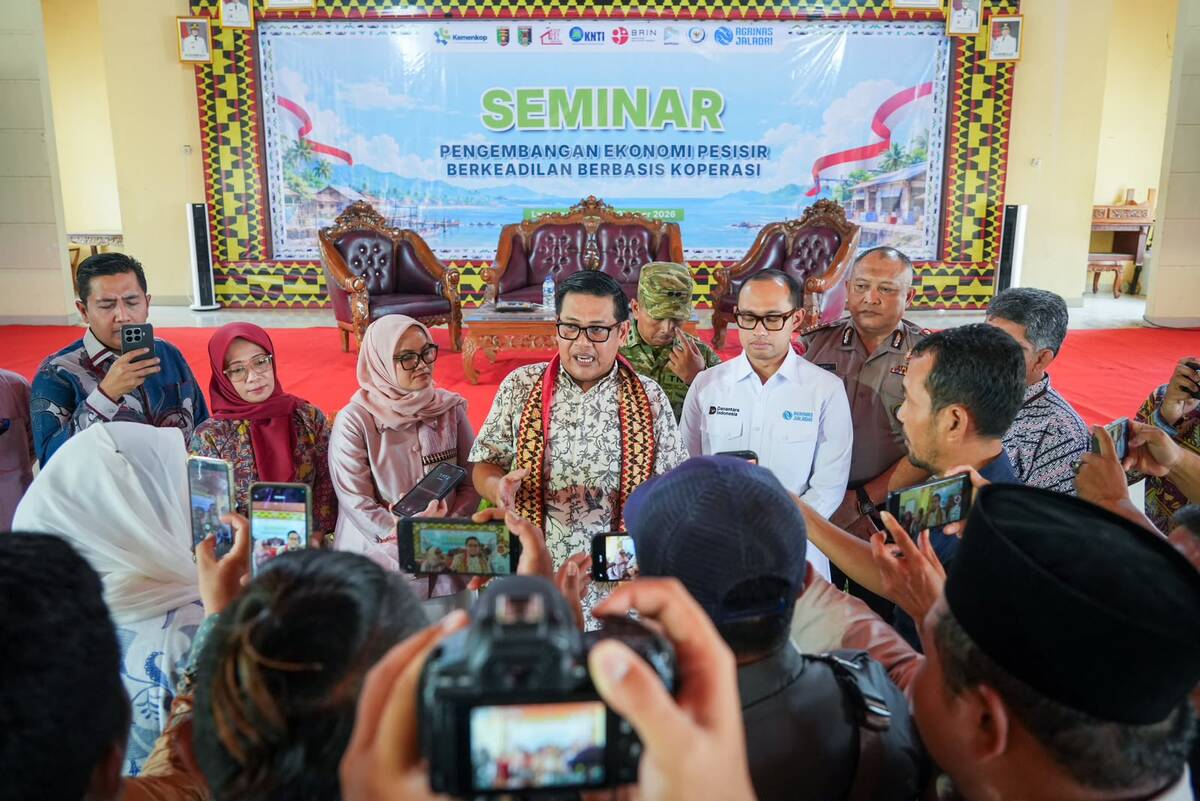 Kemenkop Siapkan Ekosistem Koperasi untuk Perkuat Ekonomi Nelayan di Pesisir