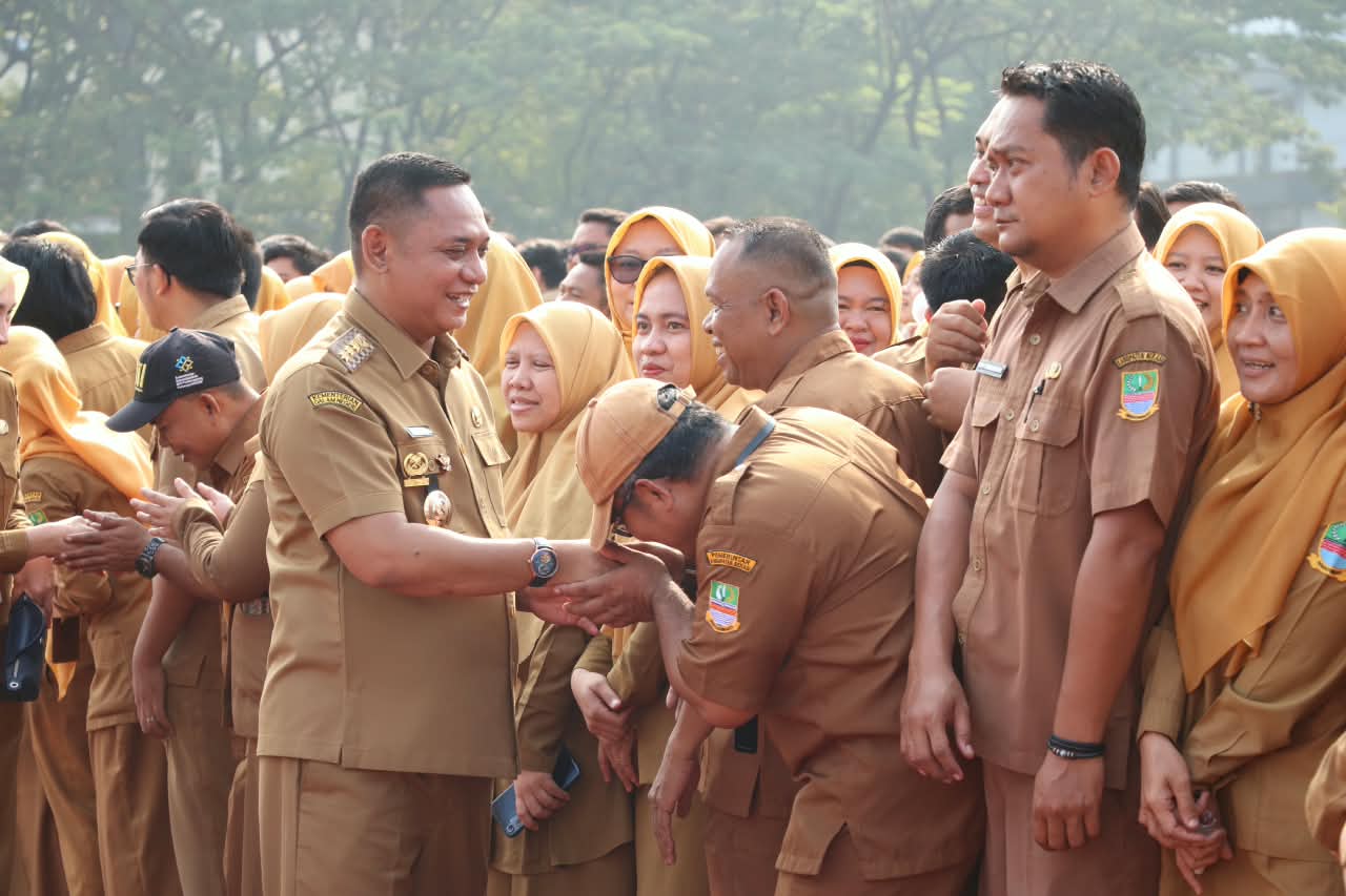 Bupati Bekasi Asep Surya Atmaja. Foto: pemkab bekasi/peluangnews