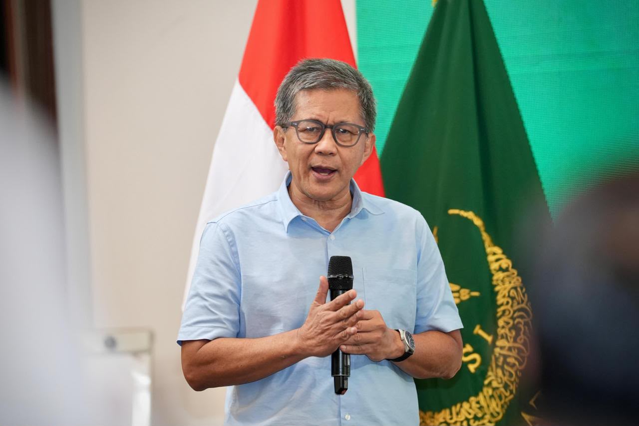 Rocky Gerung Soroti Koperasi: Jangan Terjebak Sekadar Kelembagaan